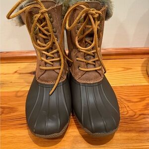 Sperry Brown and Black Lace Up Boots